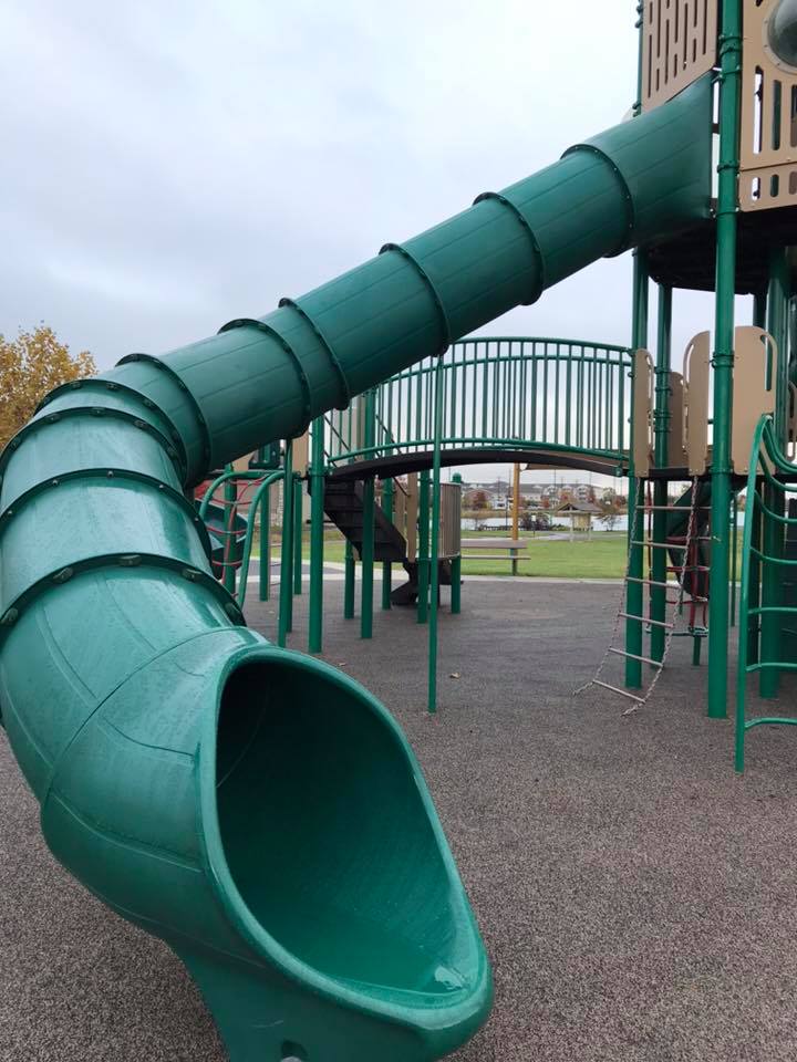 Encloserslide – Cincinnati Playground Review